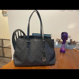Authentic MK Purse